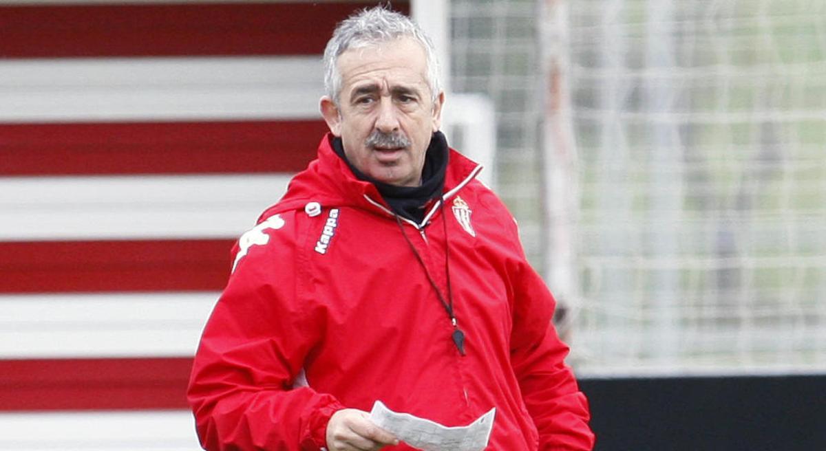 Manolo Preciado recibe a título póstumo el título de  'Míster de Honor'