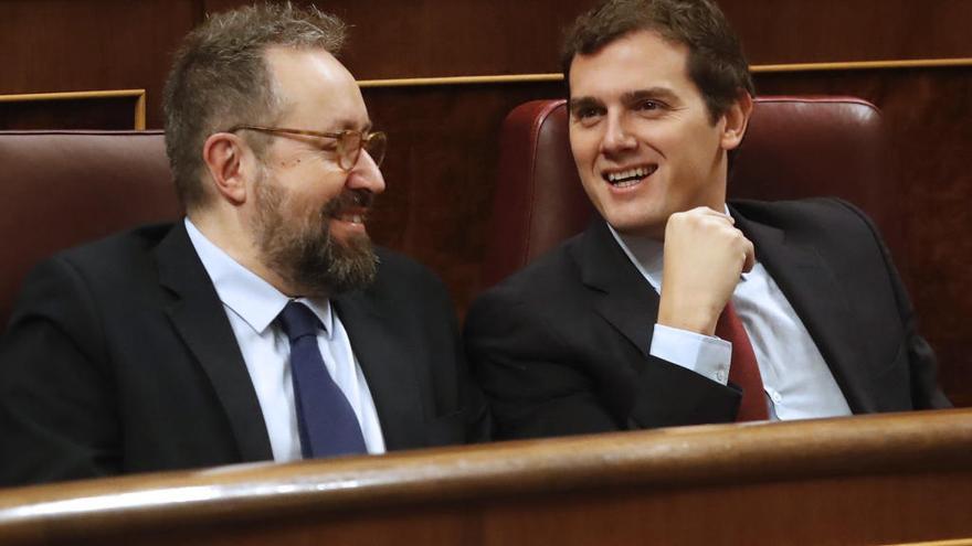 Juan Carlos Girauta y Albert Rivera, hoy en el Congreso.