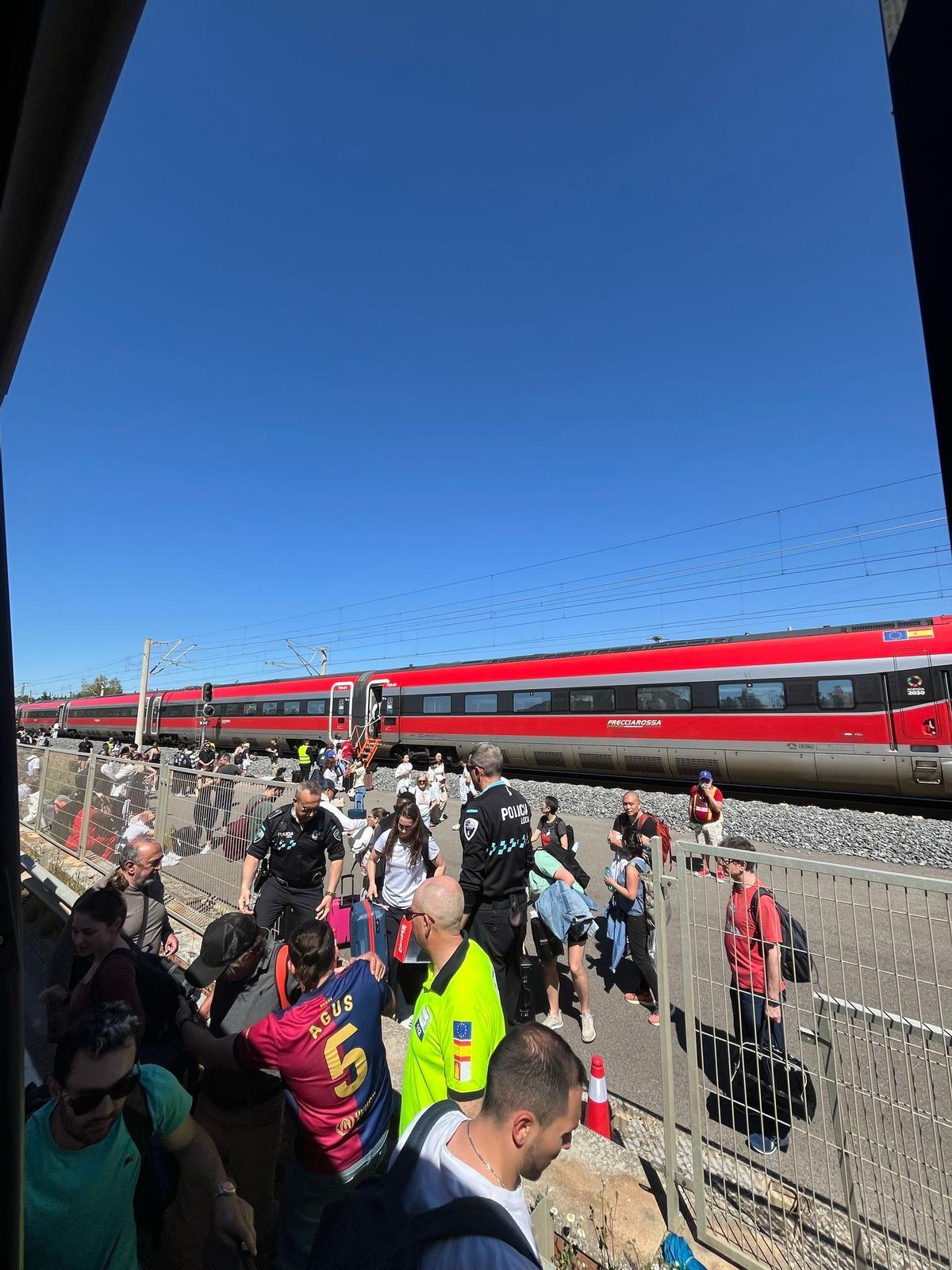 Rescate en Malagón de un tren con destino a Málaga.