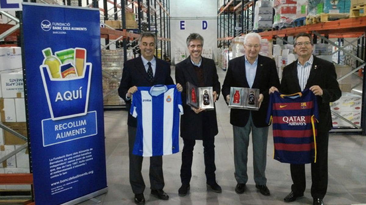 El acto de presentación ha contado con la participación de D. Enric Roca Patrón de la Fundación FC.Barcelona, D. Ramón Soley Patrón de la Fundación RCD.Espanyol, D. Eduard Arruga i Valeri Presidente Fundació Banc dels Aliments y Sr.