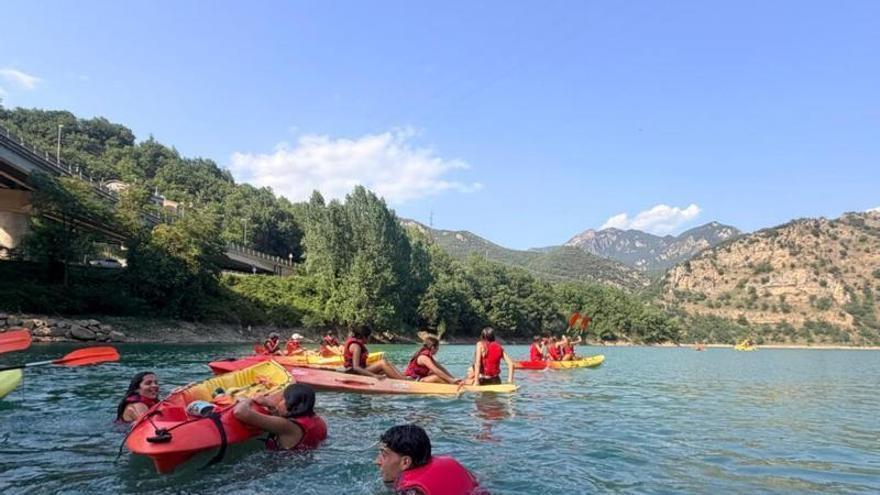 Prats de Lluçanès tanca l’Estiu Jove promovent l’activitat física i l’esperit artístic entre els joves