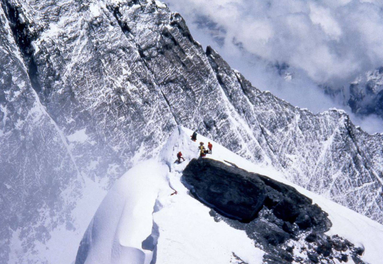Foto hecha por Jesús desde la cima del Everest en 1996