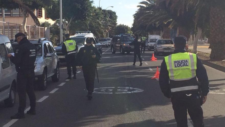 Agentes de la Policía Local de servicio.