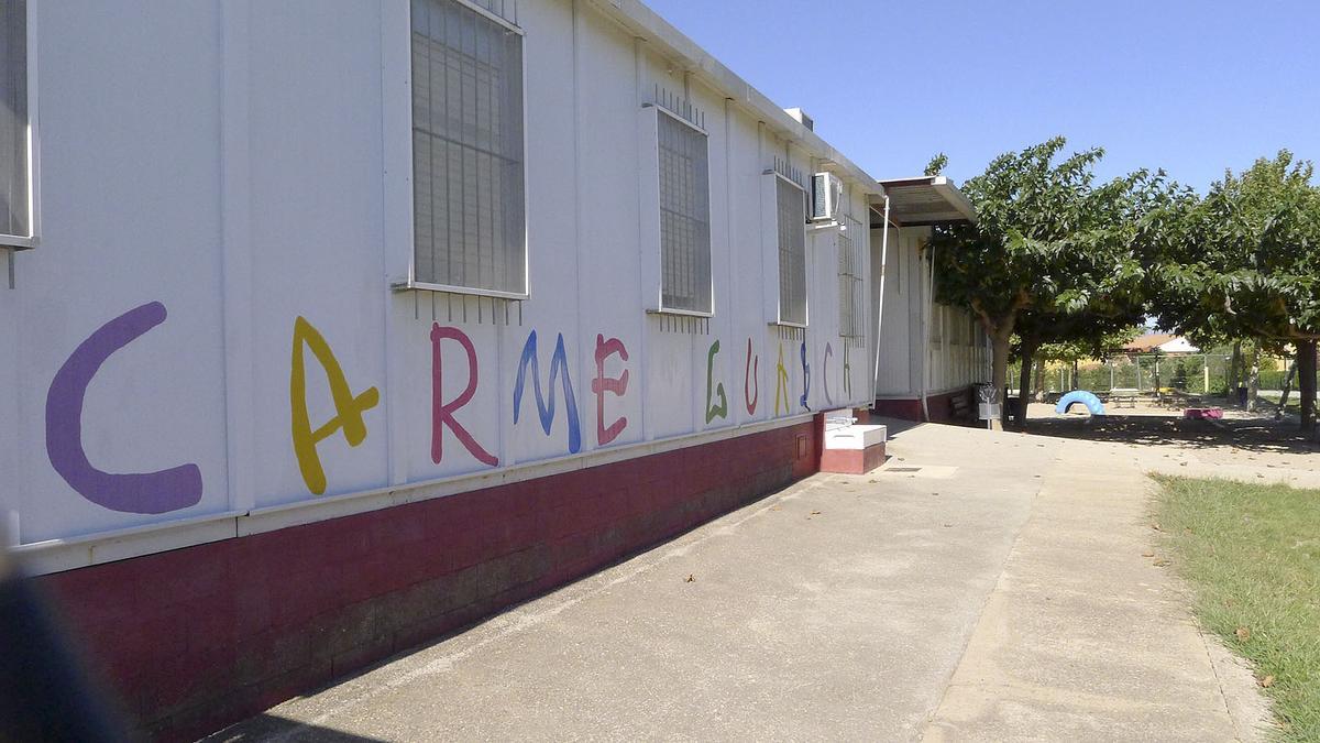 Els barracons de l'escola Carme Guasch i Darné de Figueres.