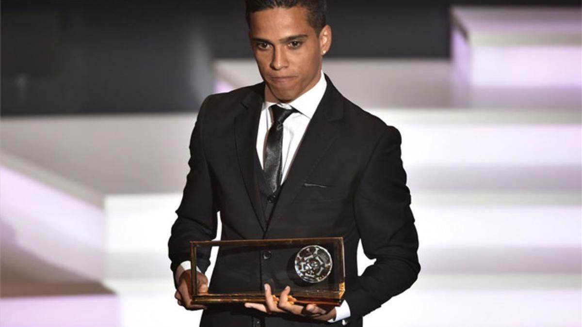 Wendell Lira deja el fútbol