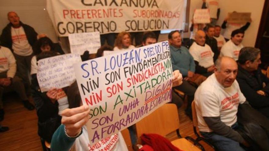 Afectados por preferentes, en el pleno de Soutomaior