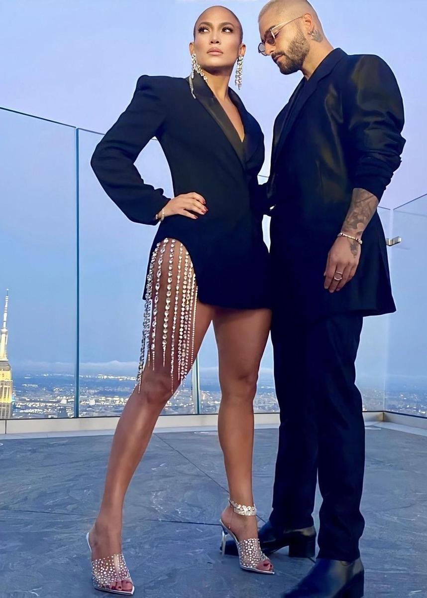 Jennifer Lopez y Maluma en el videoclip de 'Pa' ti'