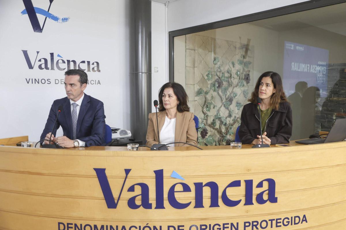 Francisco Segura, Susana Piquer y Berti Barber, en la primera mesa.
