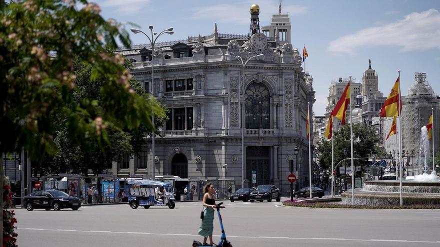 La bajada del euríbor da argumentos a la banca para limitar la subida del tipo de los depósitos