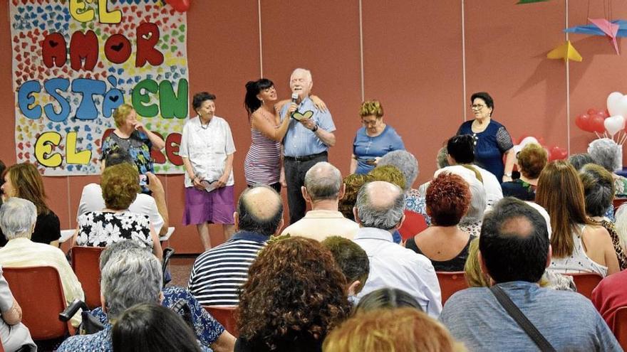 &quot;El amor está en el aire&quot; en el centro L&#039;Amistat