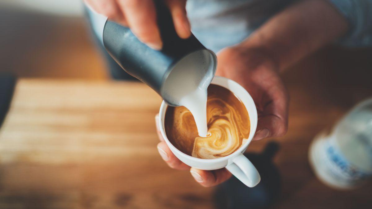 Cafè amb llet, una forma clàssica de prendre la beguda