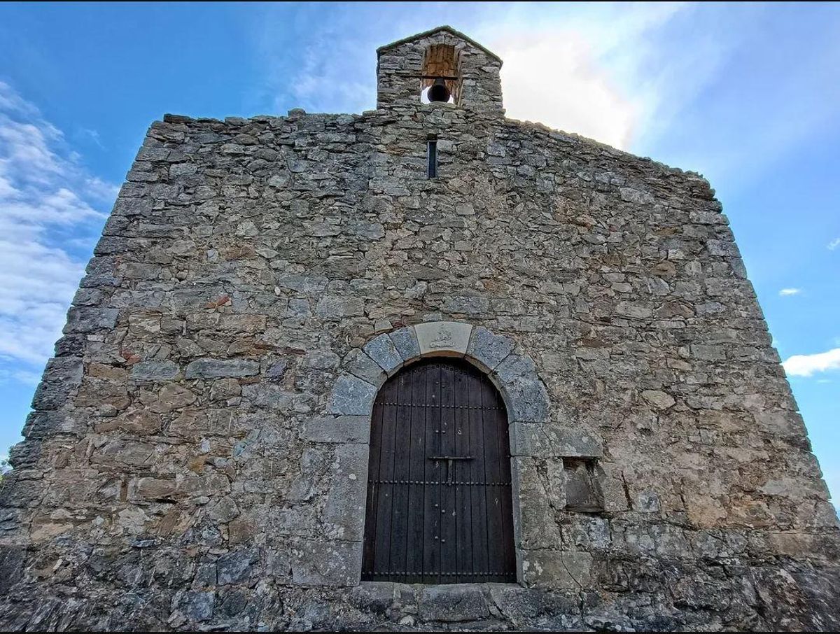 L'ermita de Sant Jordi és una joia arquitectònica del municipi