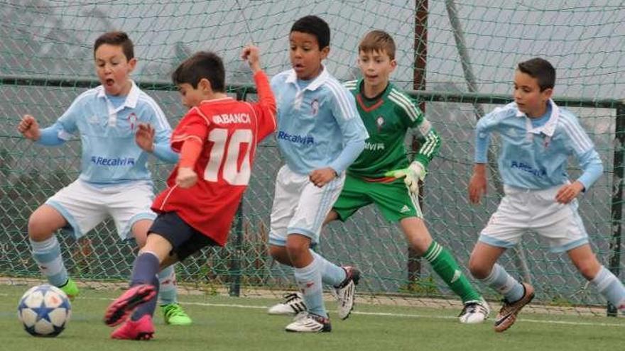 Duelo del pasado sábado ante el Erizana. // E. A.