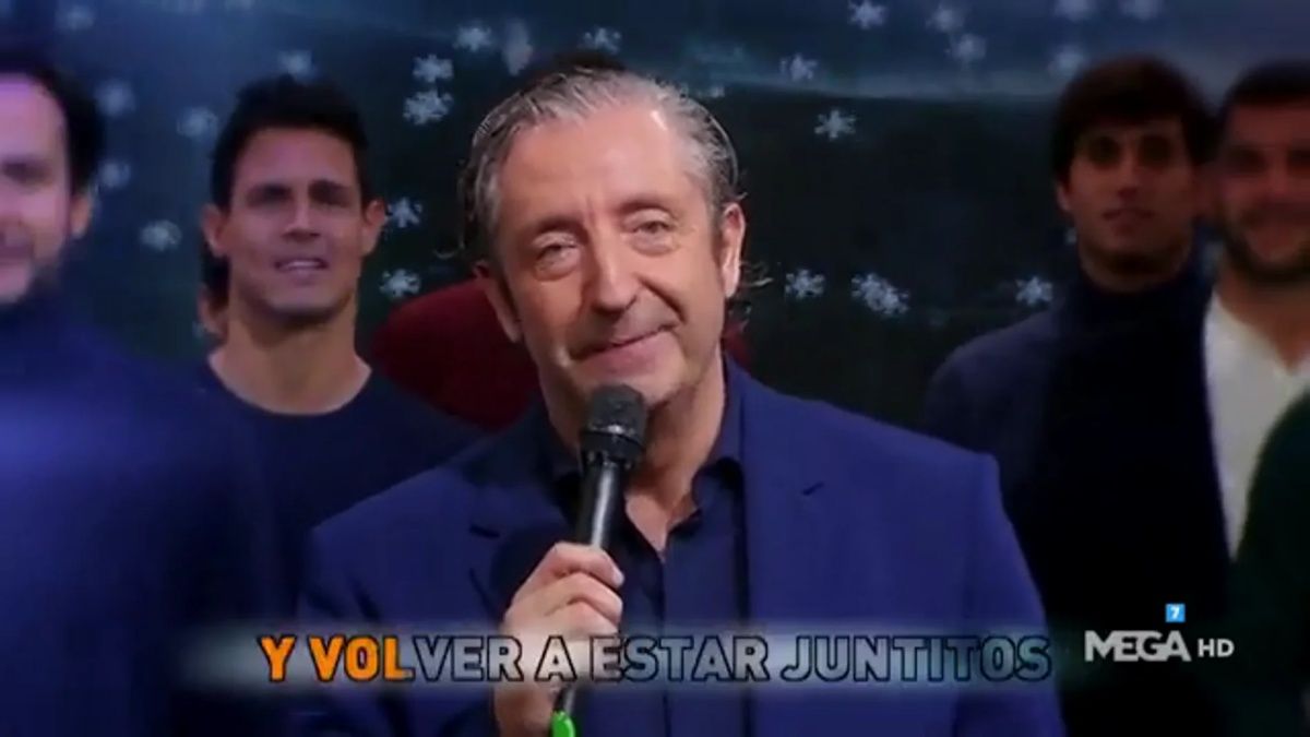 Josep Pedrerol cantando el villancico de El chiringuito de Jugones