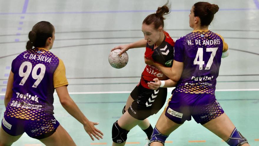 El Motivemarket.com Gijón de balonmano desciende tras 9 años en la élite en los que ha hecho historia en el deporte asturiano