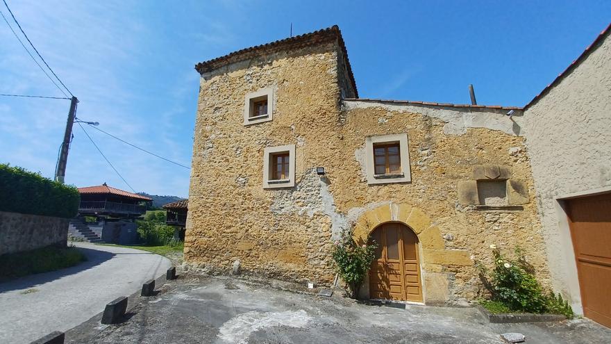 El misterio de la Torre de Fuentemelga, la atalaya de Santa Marina que perdió el escudo y su propia historia