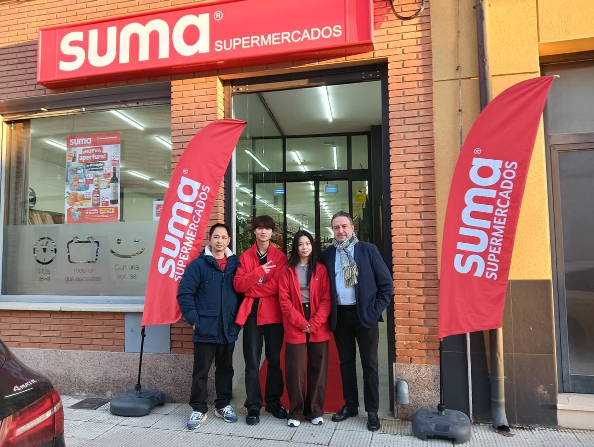 Pradejón estrena un supermercado Suma de gran superficie y amplio surtido.