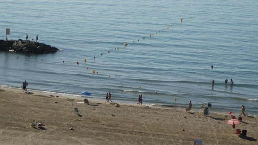 Sagunt refuerza la seguridad en el espigón norte de la playa del Port