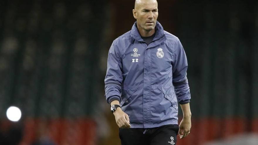 Zidane: &quot;No voy a decir  quién jugará, si Isco o Bale&quot;