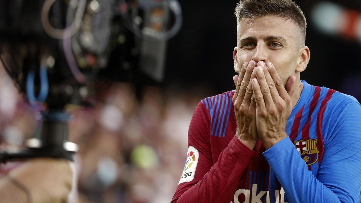 Gerard Piqué celebra un gol con el FC Barcelona.