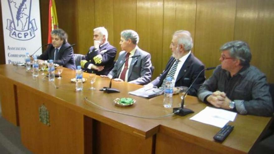 Ponentes de la sesión informativa, que se celebró en Madrid y encabezó Colón de Carvajal.