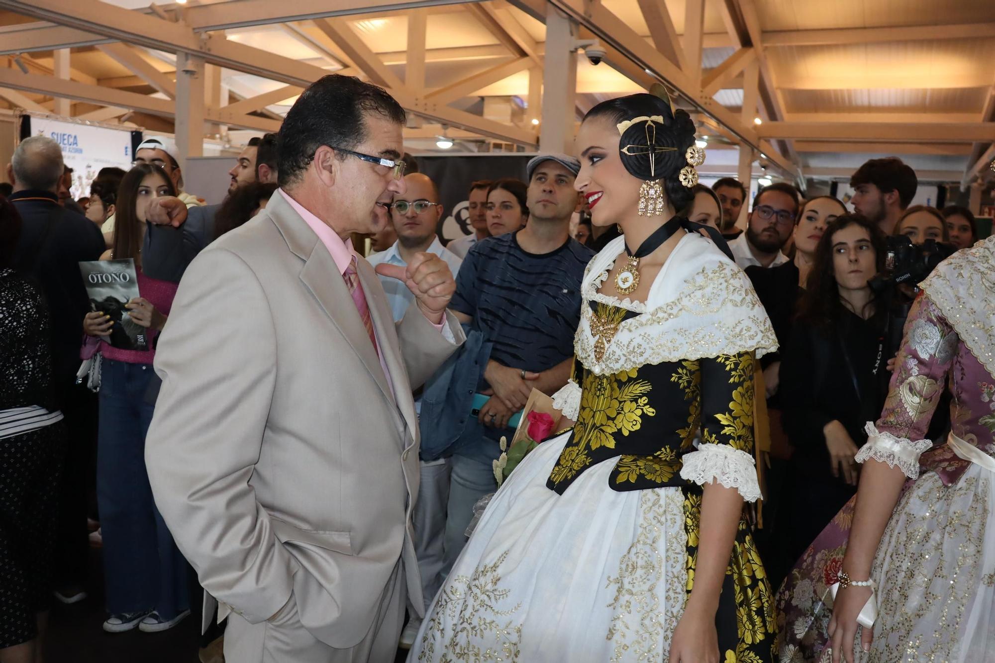 La primera gran prueba de María Estela, Marina y las cortes en la Festa per a Tots