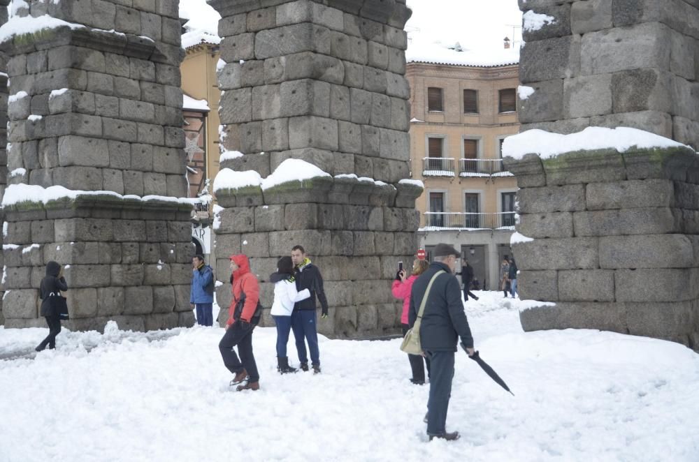 Efectos del temporal de nieve en Segovia