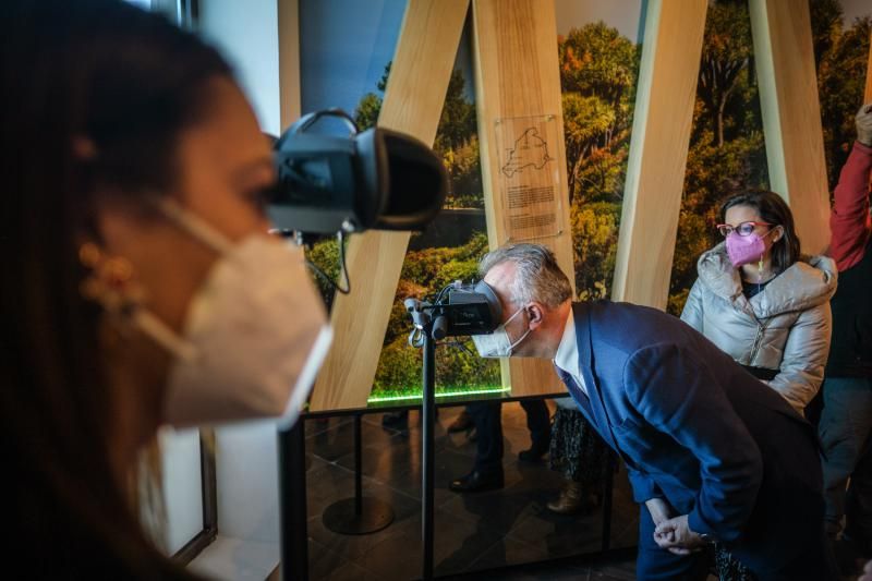 Visita de la ministra Reyes Maroto al centro de visitantes del Roque de Los Muchachos, en La Palma.