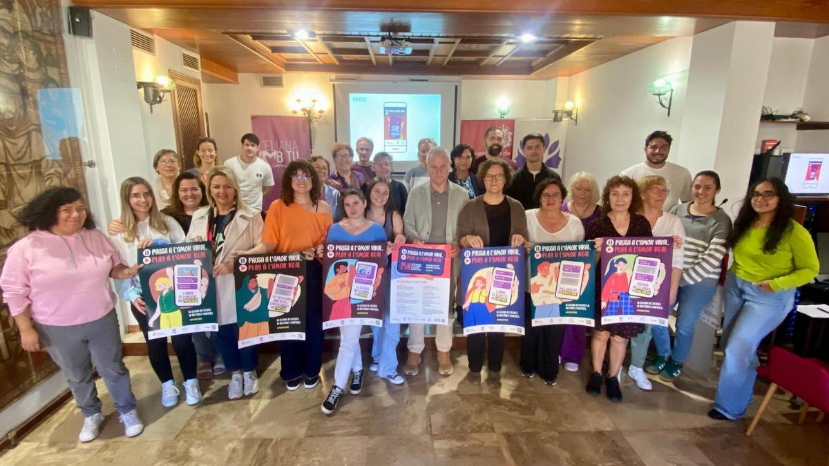 Presentació de la campanya “Amor real ‘versus’ amor viral”