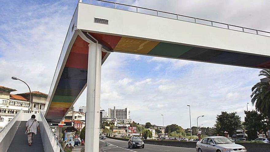 Dos segmentos en rojo en la avenida de A Pasaxe