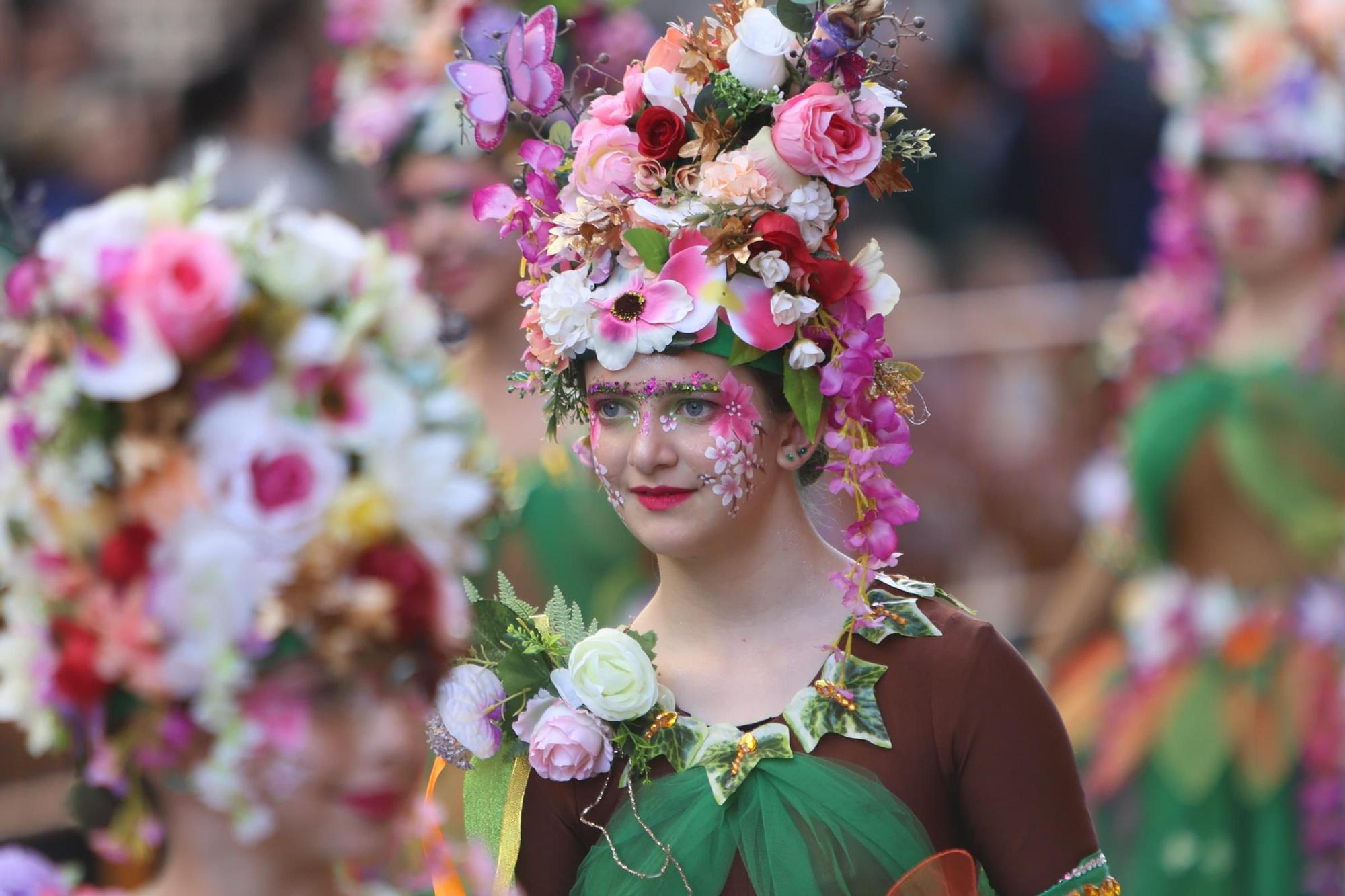 Las mejores imágenes del desfile concurso de Carnaval de Torrevieja 2024 están aquí