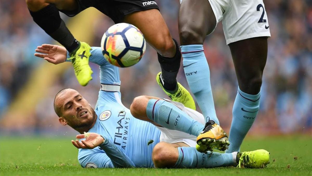 Silva seguirá con Guardiola