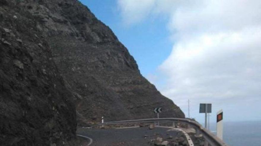 Desprendimientos la carretera de La Aldea, en Faneque