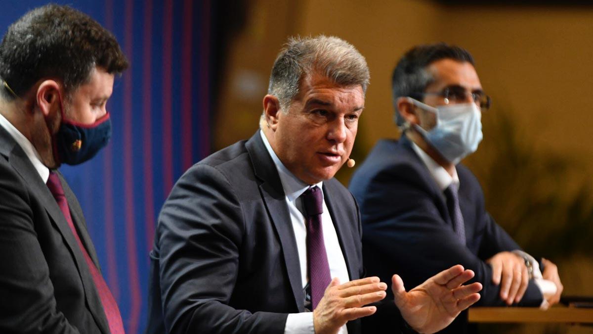 Joan Laporta junto a Eduard Romeu y Jaume Campaner