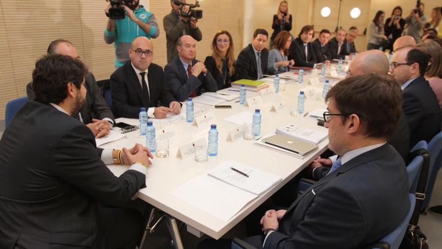 Reunión de la mesa sobre la Zona de Actividades Logísticas.