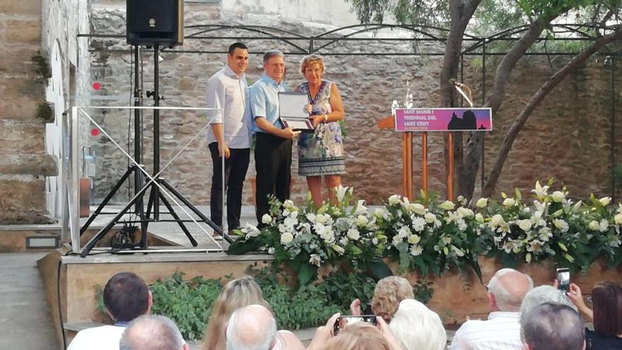 Un momento del acto celebrado ayer en el patio de la biblioteca de Can TorrÃ³