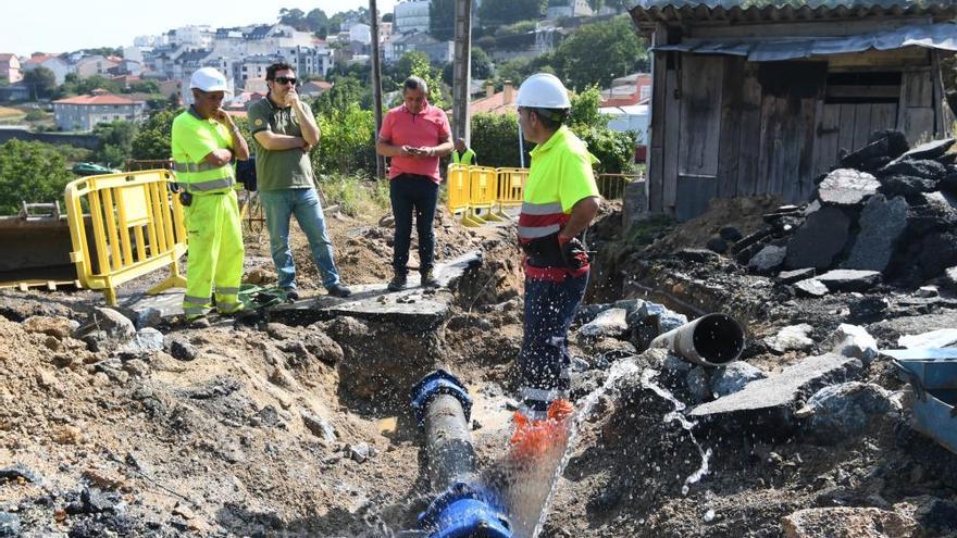 El Ayuntamiento hará mejoras de saneamiento en cuatro calles de A Zapateira