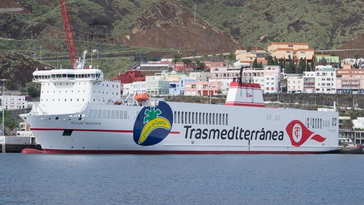 Buque Villa de Tazacorte, de Naviera Armas-Trasmediterránea.