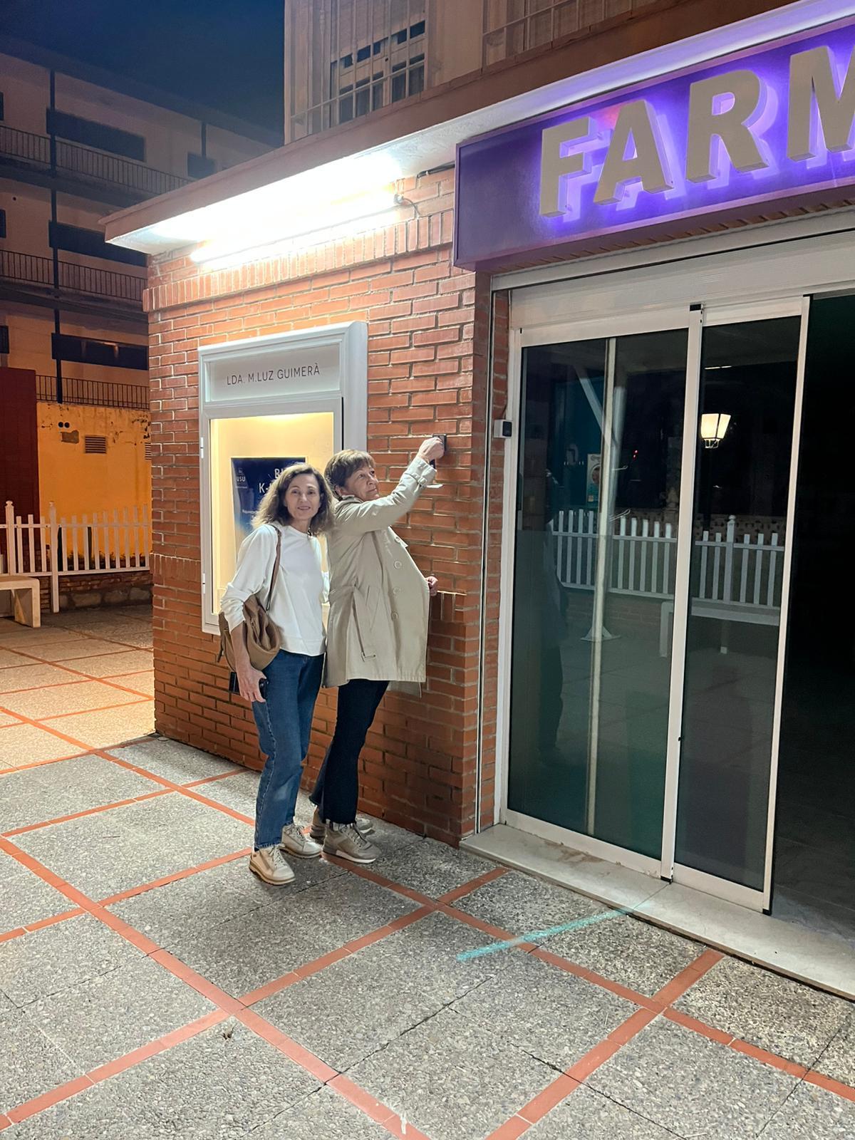 La veterana farmacéutica se despide de esta etapa y comienza su jubilación.