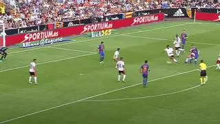 Así fue un gol del Barça en Mestalla durante los años que pagó a Enríquez Negreira