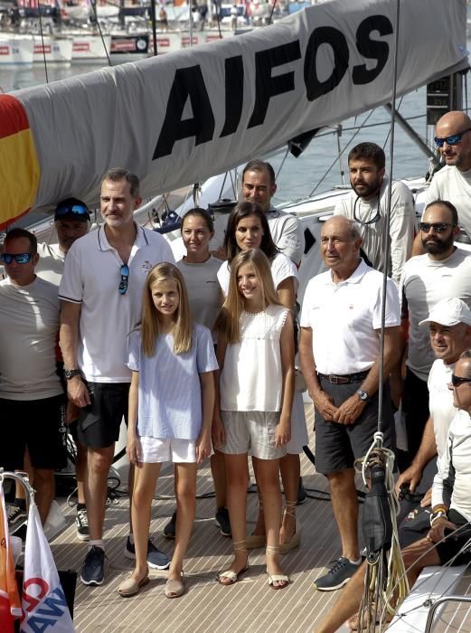 Los Reyes visitan el Club Náutico de Palma