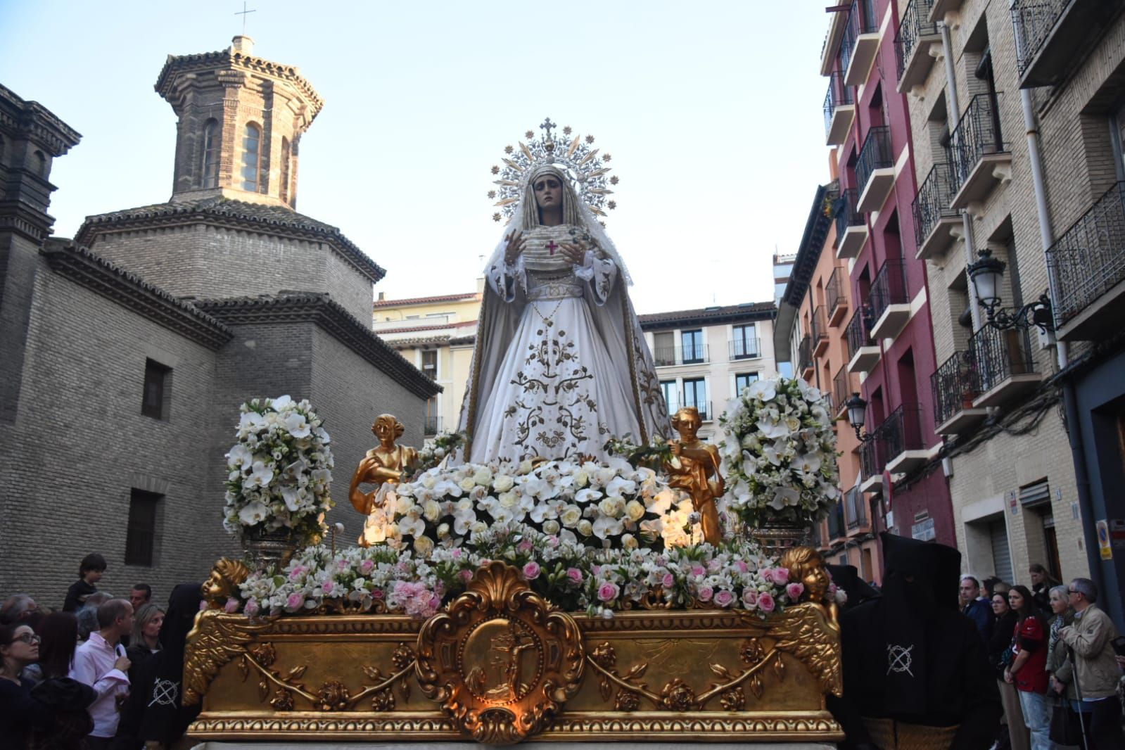 En imágenes | Procesiones del Jueves Santo en Zaragoza