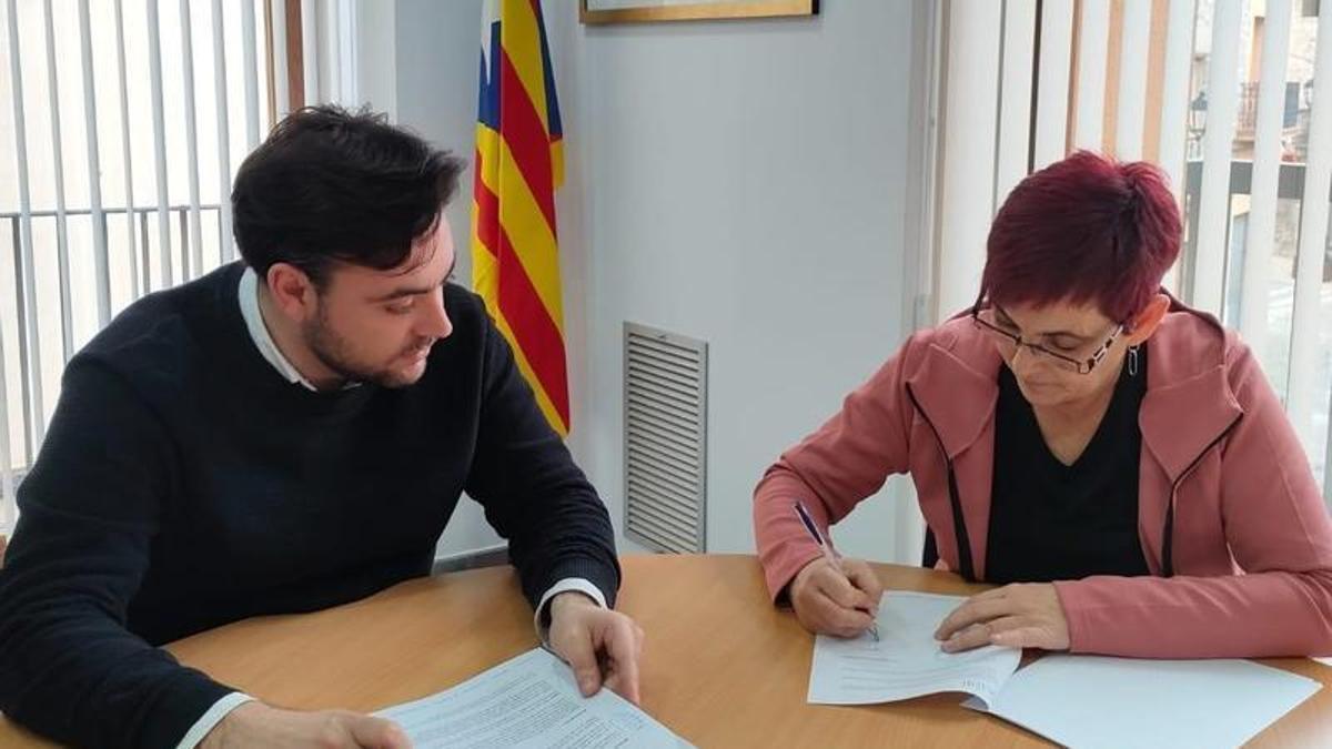 L‘Ajuntament de Sallent i els Amics de les Enramades signen un conveni de col·laboració