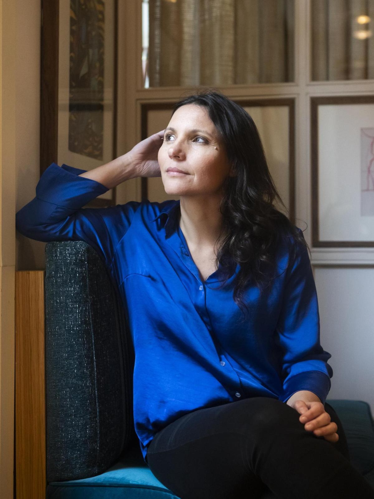 Carla Gracia, autora del llibre "El jardí adormit".