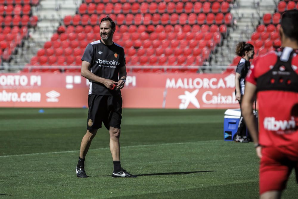 Último entrenamiento del Mallorca antes de partir hacia Miranda