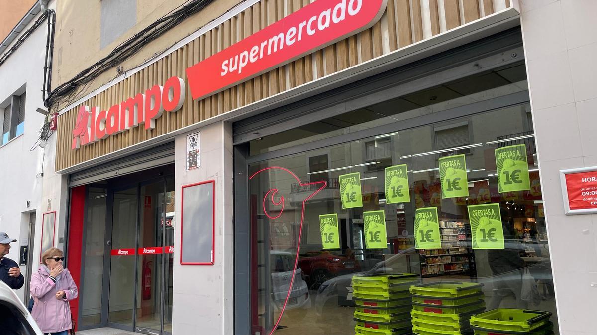 Supermercado Alcampo de la calle Argentina.