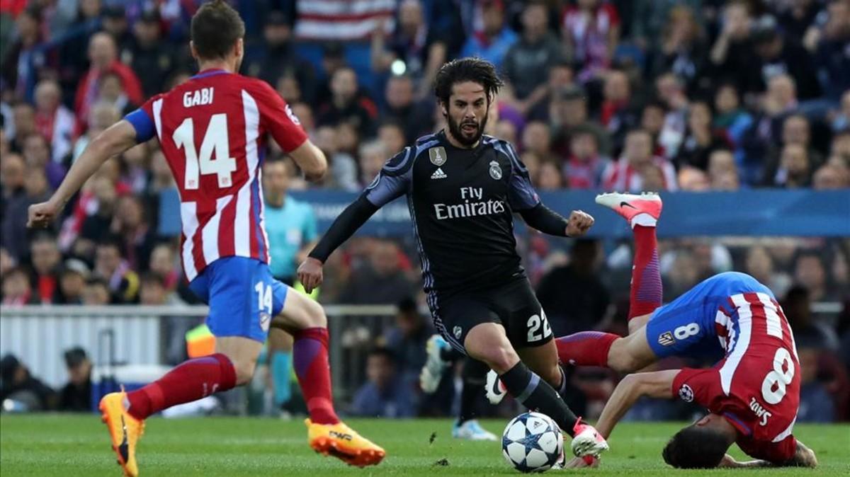 Isco, que marcó en esta acción, destrozó los sueños de remontada de los colchoneros