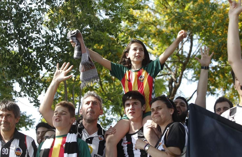 Invasión albinegra en Gavà