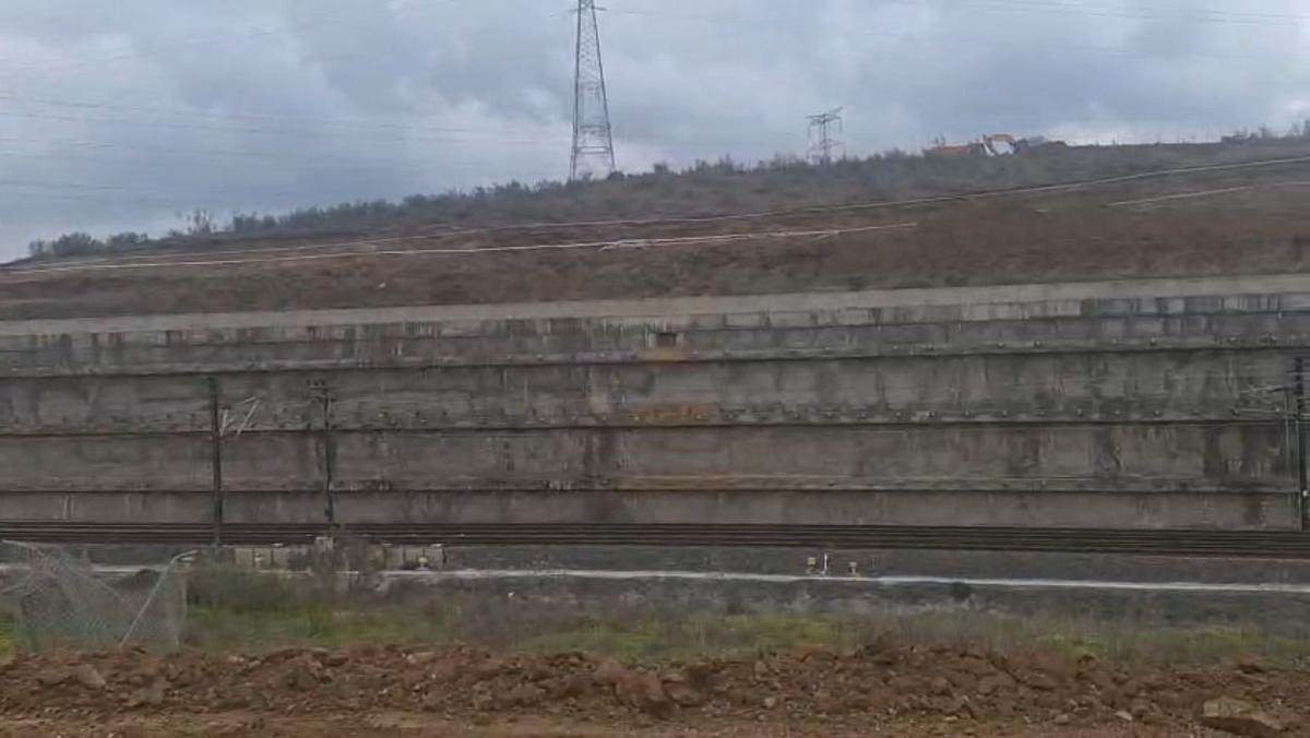 Reparación del AVE entre Málaga y Madrid a la altura de Álora