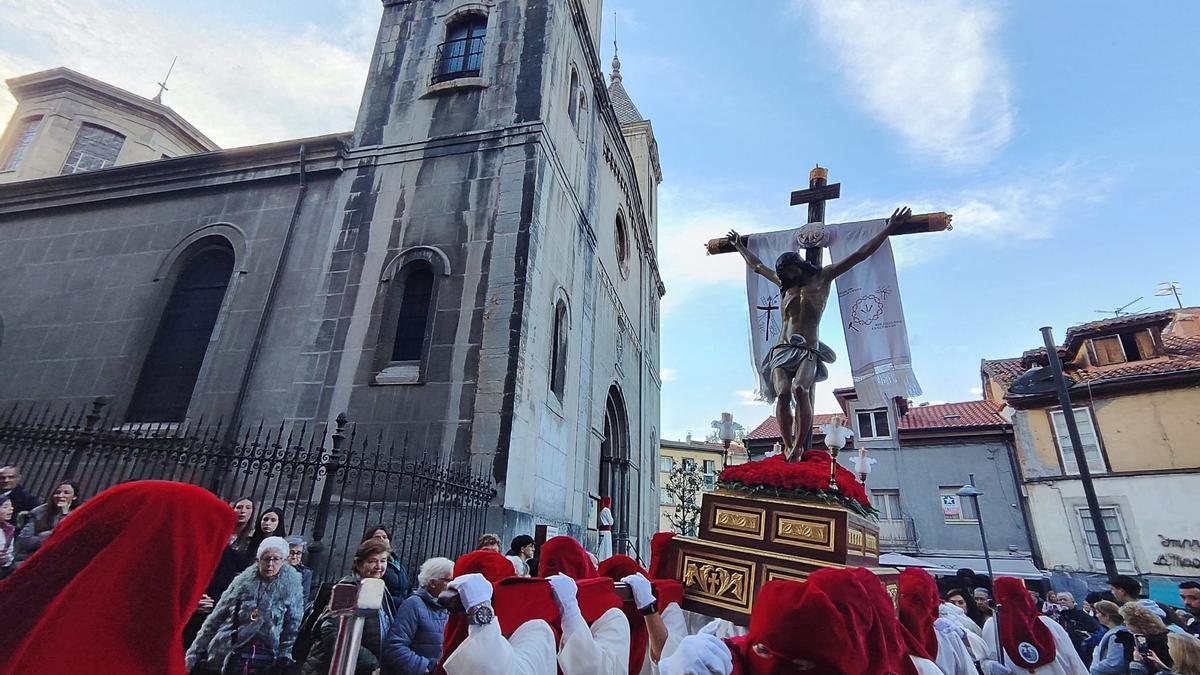 PROCESIONES SEMANA SANTA GRADO | Horarios y recorridos de las procesiones de Semana Santa en Grado: así serán las del Miércoles y el Viernes Santo en la villa